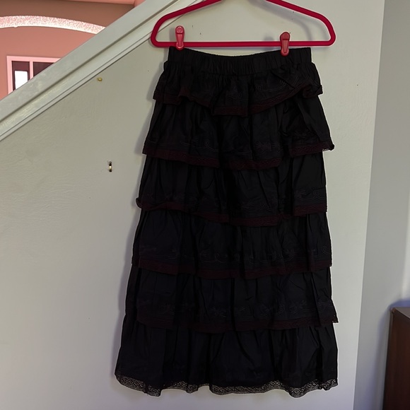 EN SAISON Women's Black Louis Midi Skirt - Picture 6 of 13